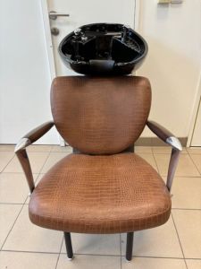 Kadeřnický mycí box KOSMO